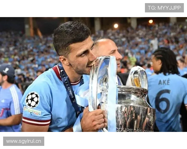 罗德里:欧冠+4英超+欧洲杯+金球奖的荣誉收割机 罗德里:欧冠+4英超+欧洲杯+金球奖的荣誉收割机