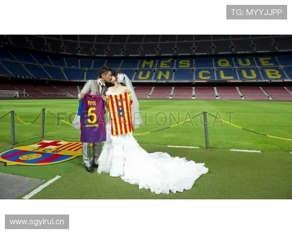 季丽萍球场外的日常，谁想到她其实爱逛奢侈品店停不下来？